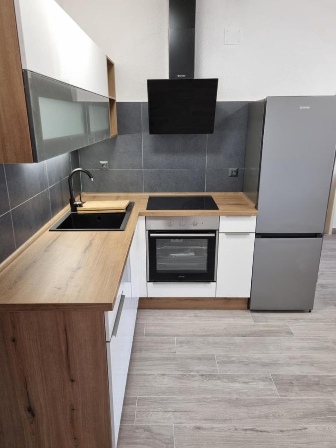 Ante Apartment